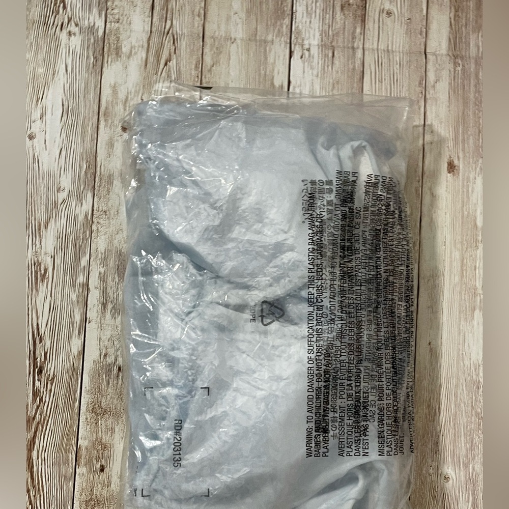 🆕 RESERVED BB Old Navy Women’s Ruched Deep V-Neck One Piece Swim Swimsuit - Picture 10 of 12